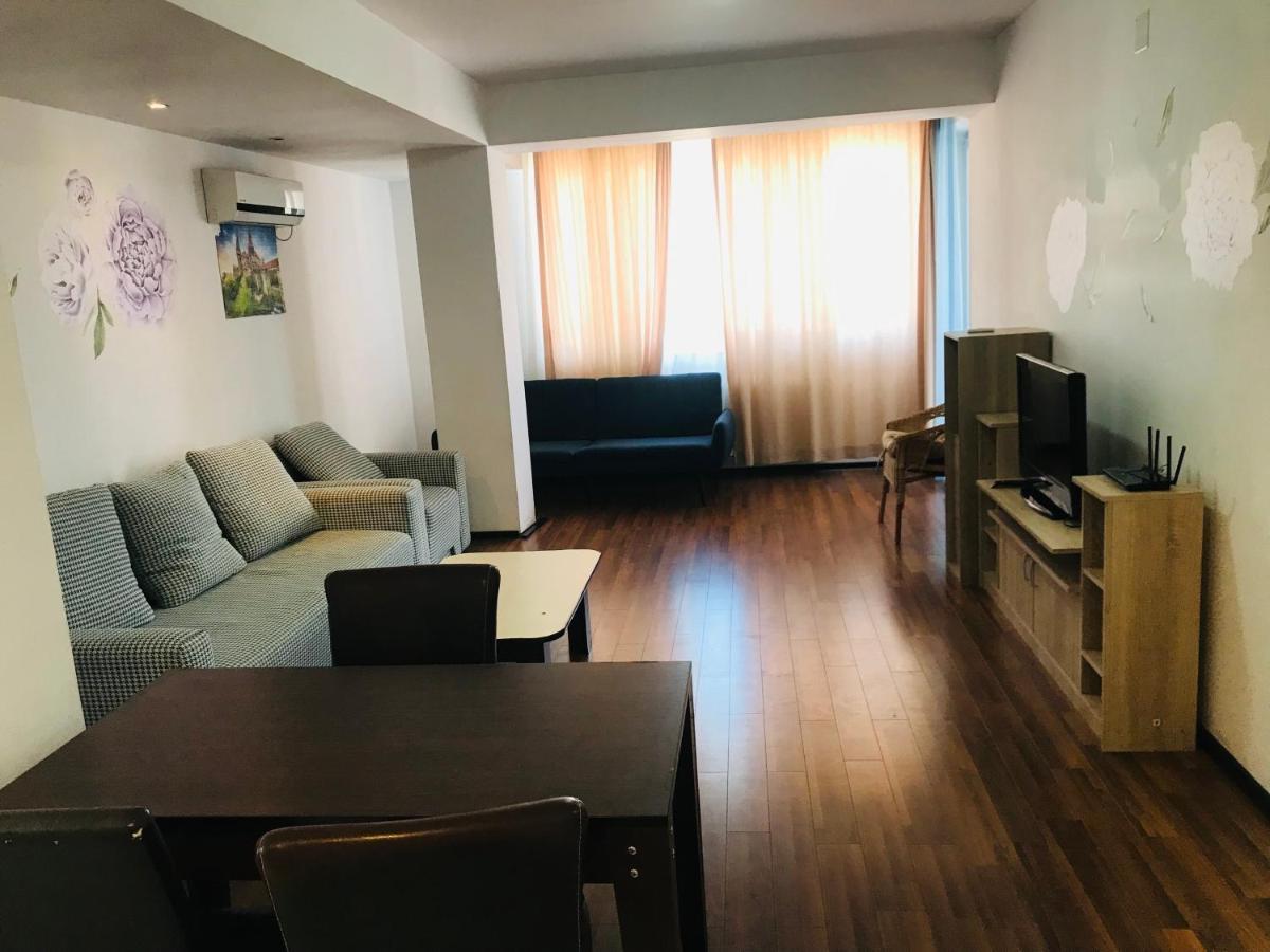 Maria Summer Apartaments Mamaia Esterno foto